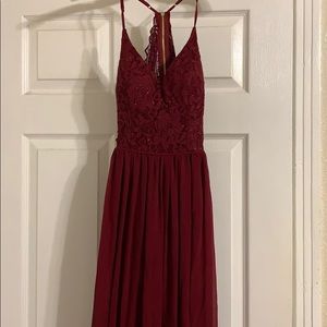 I’m selling an unused dress form David bridals.